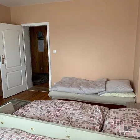 Guest house Noclegi Nowogrodziec *